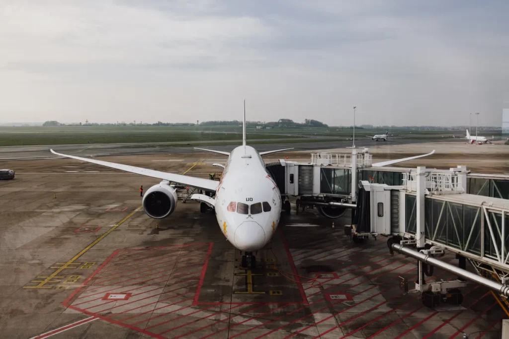 Heathrow third runway delay